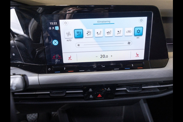 Volkswagen Golf 1.0 TSI Life / 110pk / Stoel en stuur verwarming / Achteruitrij camera / Navigatie /
