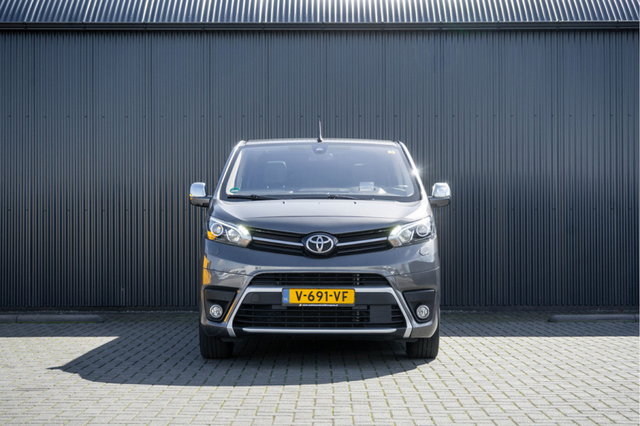 Toyota ProAce | Automaat | Vol opties | Massage stoel | LED | Lederen Interieur | Camera | Head-up display | PDC | Navi | Climatronic