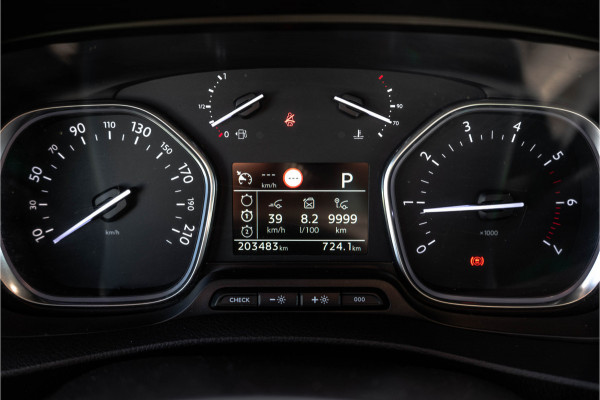 Toyota ProAce | Automaat | Vol opties | Massage stoel | LED | Lederen Interieur | Camera | Head-up display | PDC | Navi | Climatronic