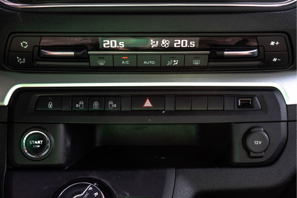 Toyota ProAce | Automaat | Vol opties | Massage stoel | LED | Lederen Interieur | Camera | Head-up display | PDC | Navi | Climatronic