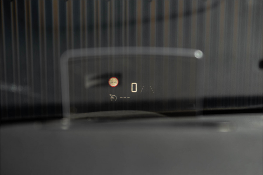 Toyota ProAce | Automaat | Vol opties | Massage stoel | LED | Lederen Interieur | Camera | Head-up display | PDC | Navi | Climatronic