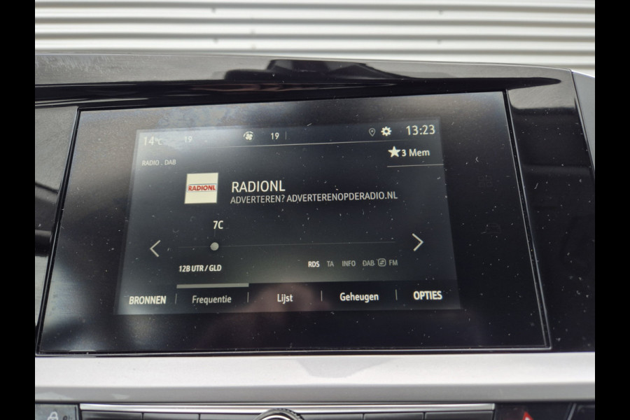 Opel Grandland 1.2 Turbo Business Edition,Carplay,Afneembare trekhaak,360Camera/parkeersensoren,