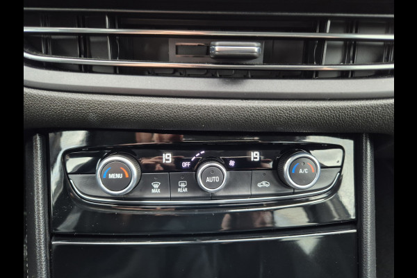 Opel Grandland 1.2 Turbo Business Edition,Carplay,Afneembare trekhaak,360Camera/parkeersensoren,
