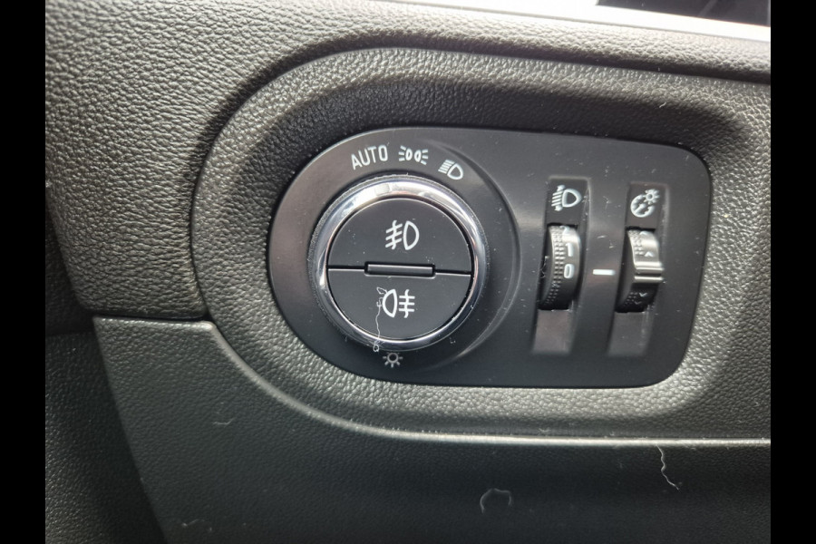 Opel Grandland 1.2 Turbo Business Edition,Carplay,Afneembare trekhaak,360Camera/parkeersensoren,