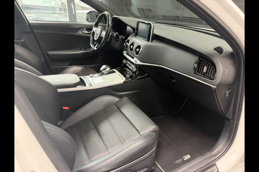 Kia Stinger 2.0 T-GDI GT-Line | Pano | H&K | Adaptive | Leder | Memory | Carplay | Full Option | 1e eigenaar | Dealeronderhouden