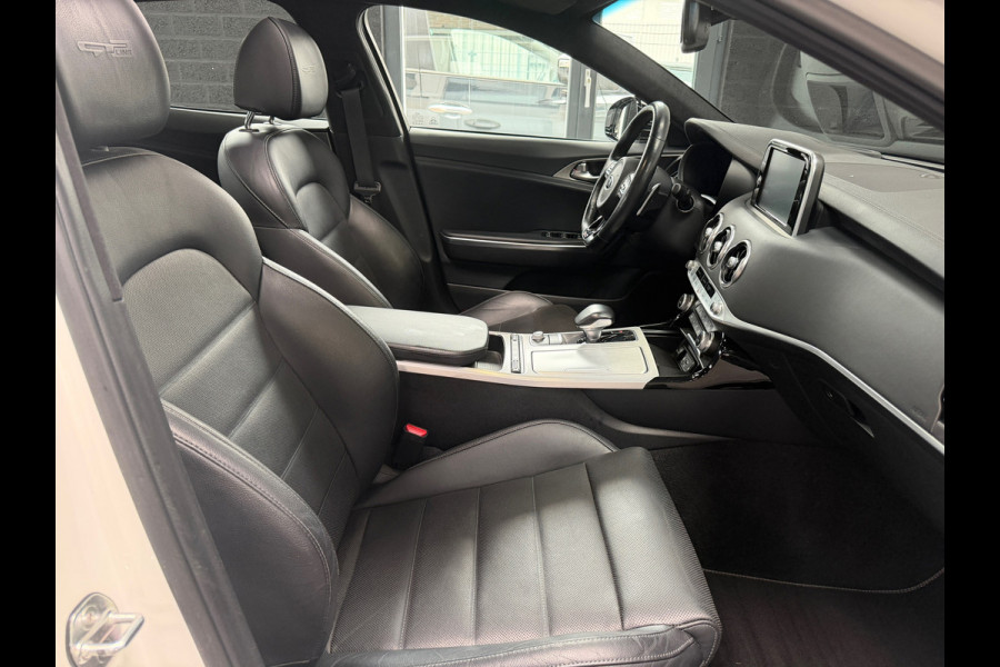 Kia Stinger 2.0 T-GDI GT-Line | Pano | H&K | Adaptive | Leder | Memory | Carplay | Full Option | 1e eigenaar | Dealeronderhouden