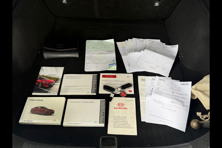 Kia Stinger 2.0 T-GDI GT-Line | Pano | H&K | Adaptive | Leder | Memory | Carplay | Full Option | 1e eigenaar | Dealeronderhouden