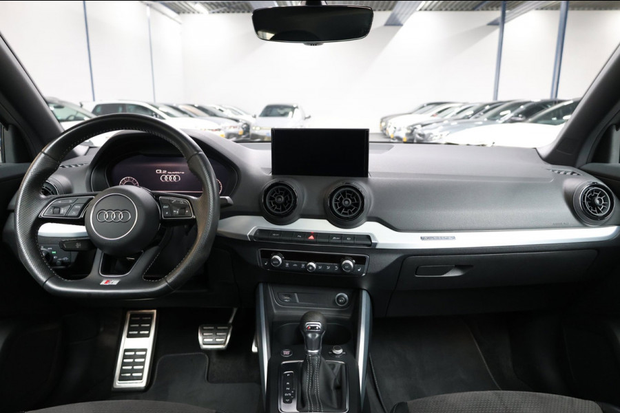 Audi Q2 2.0 TFSI quattro 3x S-line LED/VIRTUAL/PANORAMADAK/HALF LEDER+S.VERWARMING/19" LMV/PDC/ACC/LINE/ECC/12 MND GARANTIE!