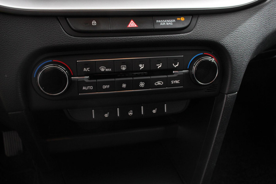 Kia Ceed Sportswagon 1.0 T-GDi Prestige | Navigatie | Climate Control | Cruise Control | Camera | DAB | Bluetooth | Extra getint glas
