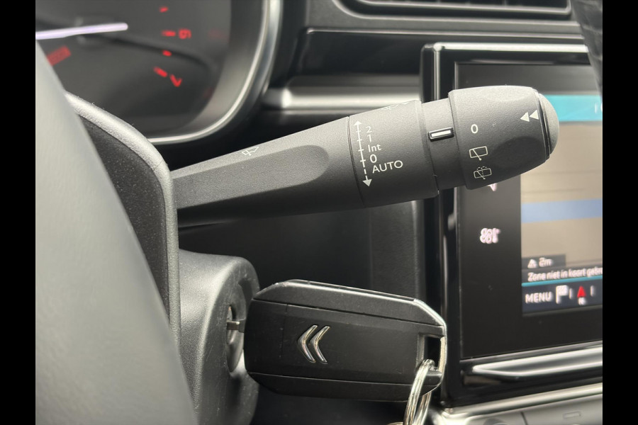 Citroën C3 1.2 PureTech S&S Shine Navi,Camera,110pk,Recent beurt gahd,Pdc,D-riem vv in 2024,Clima,Cruise,Lm velgen,Rijstrooksensor,N.A.P,Weinig Km,Apk tot 11-2026