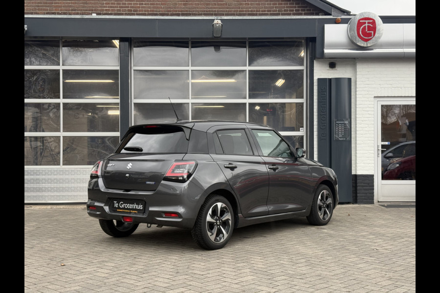 Suzuki Swift 1.2 Style Smart Hybrid