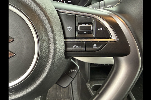 Suzuki Swift 1.2 Style Smart Hybrid