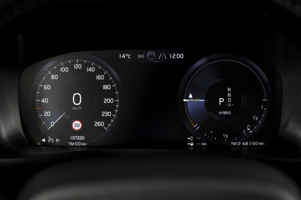 Volvo XC40 1.5 T5 Recharge Inscription - Automaat | Dig. Cockpit | Adapt. Cruise | Winterpakket | PDC | Camera | NAV + App. Connect | ECC | Elek. Klep | Afn. Trekhaak | LM 19" |