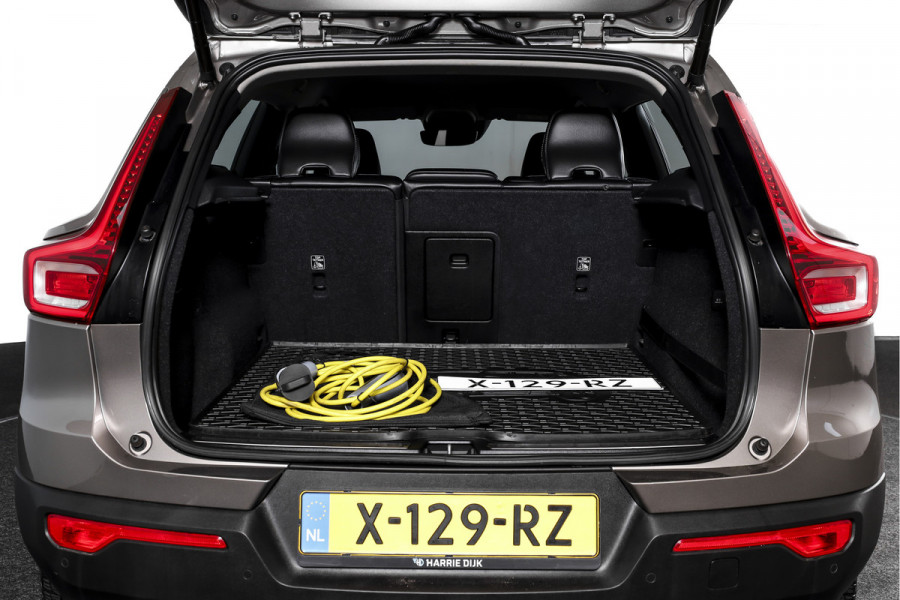 Volvo XC40 1.5 T5 Recharge Inscription - Automaat | Dig. Cockpit | Adapt. Cruise | Winterpakket | PDC | Camera | NAV + App. Connect | ECC | Elek. Klep | Afn. Trekhaak | LM 19" |