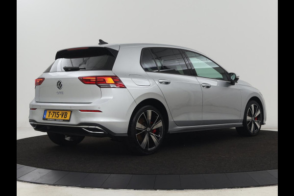 Volkswagen Golf 1.4 eHybrid GTE | SOH 93% | Stoelverwarming | Trekhaak | Carplay | Adaptive cruise | 18'' | Sportstoelen | Navigatie | Sfeerverlichting | Climate control | Parkeerhulp | PHEV | Plug In