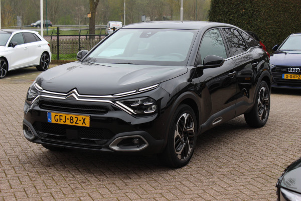 Citroën C4 1.2 Puretech Shine / Camera / Head-up / Keyless / Leder / 18'' / Navigatie / DAB / Dodehoek / ACC / Virtual Cockpit