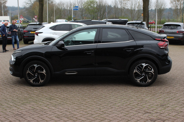 Citroën C4 1.2 Puretech Shine / Camera / Head-up / Keyless / Leder / 18'' / Navigatie / DAB / Dodehoek / ACC / Virtual Cockpit