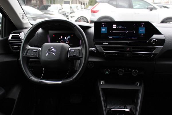 Citroën C4 1.2 Puretech Shine / Camera / Head-up / Keyless / Leder / 18'' / Navigatie / DAB / Dodehoek / ACC / Virtual Cockpit