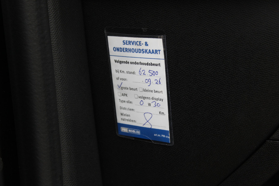 Citroën C4 1.2 Puretech Shine / Camera / Head-up / Keyless / Leder / 18'' / Navigatie / DAB / Dodehoek / ACC / Virtual Cockpit