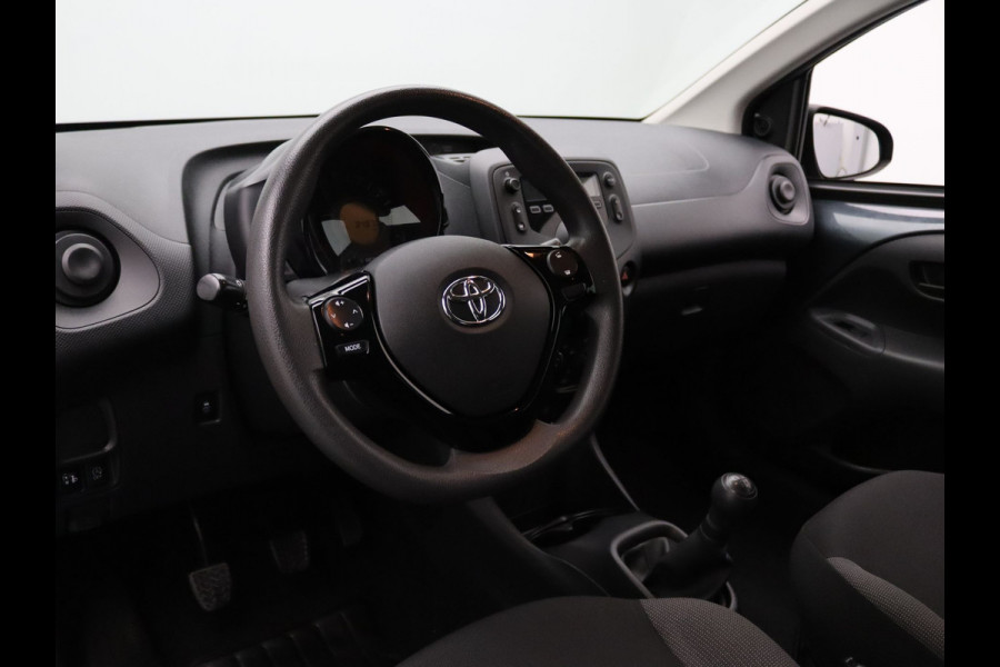 Toyota Aygo 1.0 VVT-i x-fun Airco | Cruise control