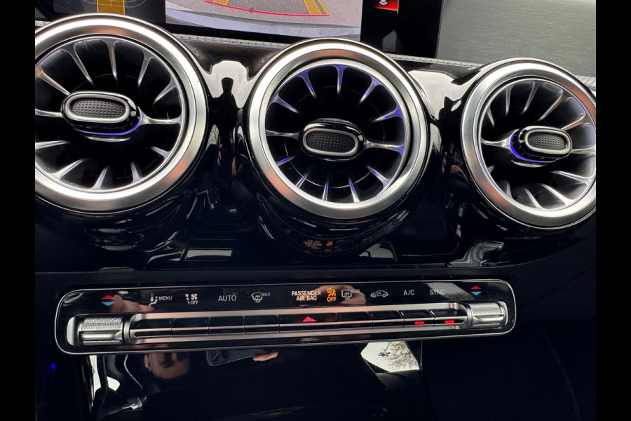 Mercedes-Benz A-Klasse 180 AMG Sfeerverlichting Leder Led 2021