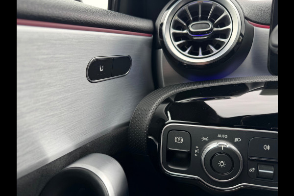 Mercedes-Benz A-Klasse 180 AMG Sfeerverlichting Leder Led 2021