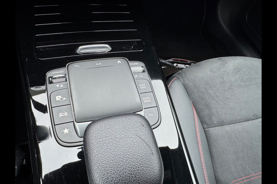 Mercedes-Benz A-Klasse 180 AMG Sfeerverlichting Leder Led 2021