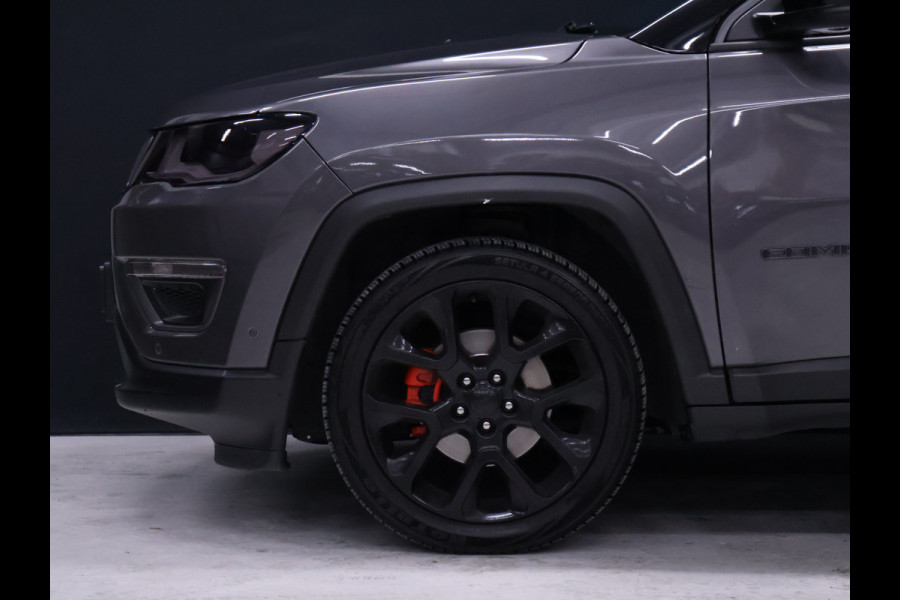 Jeep Compass 1.3T S [SCHUIFKANTELDAK, STOELVERWARMING, STUURVERWARMING, ACHTERUITRIJCAMERA, PARKEERSENSOREN V+A, CRUISE CONTROL, ELEKTRISCHE STOELEN, NIEUWSTAAT]