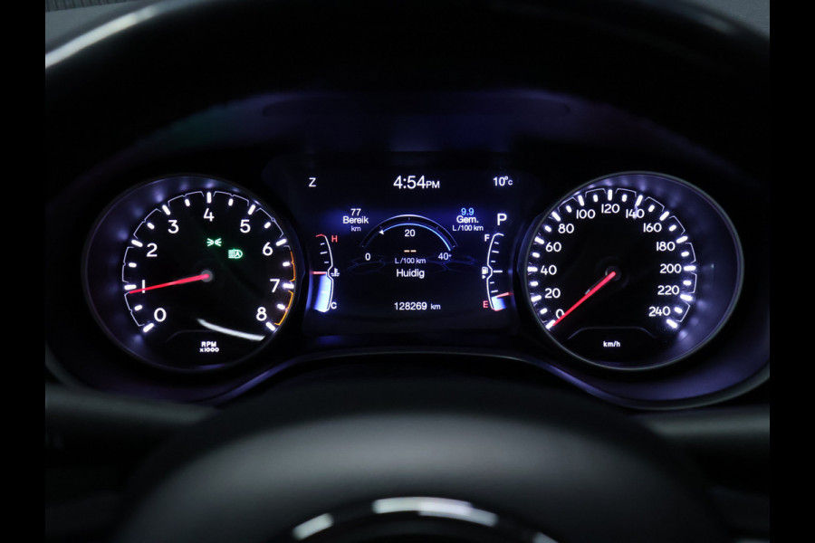 Jeep Compass 1.3T S [SCHUIFKANTELDAK, STOELVERWARMING, STUURVERWARMING, ACHTERUITRIJCAMERA, PARKEERSENSOREN V+A, CRUISE CONTROL, ELEKTRISCHE STOELEN, NIEUWSTAAT]