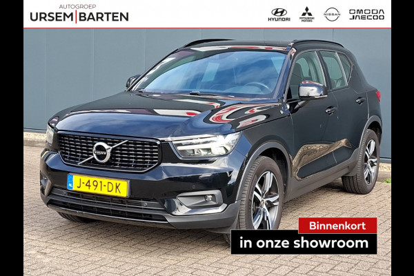 Volvo XC40 1.5 T2 R-Design | Pano |