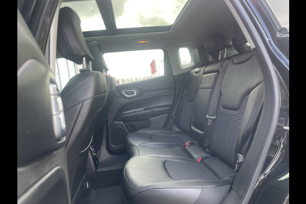 Jeep Compass 1.5T e-Hybrid Limited | Panorama-dak | 360 Camera | Stoel/stuurwielverwarming