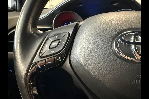 Toyota C-HR 1.2 Bi-Tone NAVI CAMERA TREKHAAK CLIMATE CRUISE CONTROL JBL SOUND