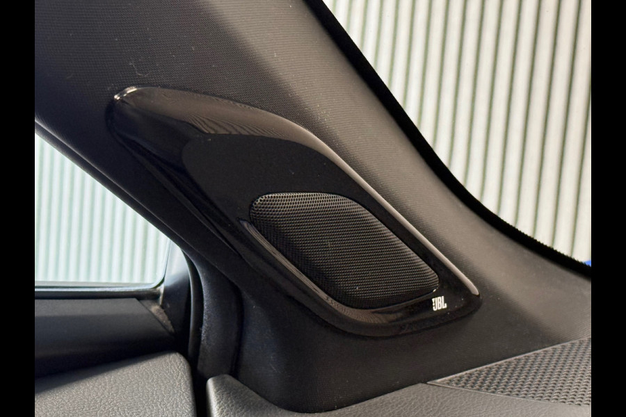 Toyota C-HR 1.2 Bi-Tone NAVI CAMERA TREKHAAK CLIMATE CRUISE CONTROL JBL SOUND