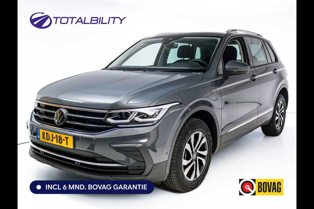 Volkswagen Tiguan 1.4 TSI eHybrid Active | Elec. Panodak | IQ Light | Elc. achterklep | Stoel- & Stuurverwarming | Adaptieve cruise, Camera, Automatisch inparkeren, All season banden