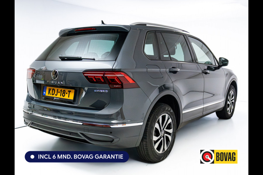 Volkswagen Tiguan 1.4 TSI eHybrid Active | Elec. Panodak | IQ Light | Elc. achterklep | Stoel- & Stuurverwarming | Adaptieve cruise, Camera, Automatisch inparkeren, All season banden