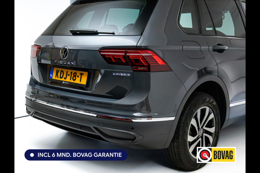 Volkswagen Tiguan 1.4 TSI eHybrid Active | Elec. Panodak | IQ Light | Elc. achterklep | Stoel- & Stuurverwarming | Adaptieve cruise, Camera, Automatisch inparkeren, All season banden
