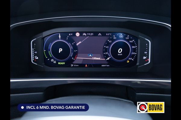 Volkswagen Tiguan 1.4 TSI eHybrid Active | Elec. Panodak | IQ Light | Elc. achterklep | Stoel- & Stuurverwarming | Adaptieve cruise, Camera, Automatisch inparkeren, All season banden