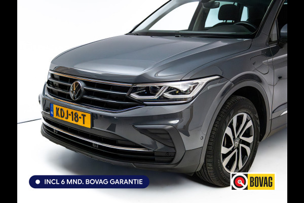 Volkswagen Tiguan 1.4 TSI eHybrid Active | Elec. Panodak | IQ Light | Elc. achterklep | Stoel- & Stuurverwarming | Adaptieve cruise, Camera, Automatisch inparkeren, All season banden