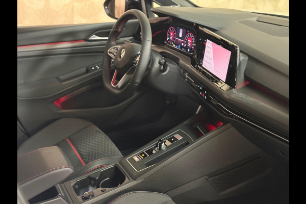 Volkswagen Golf 2.0 TSI GTI CLUBSPORT | Pano | Stoel/Stuurverwarming | IQ Light | Camera | Harman Kardon