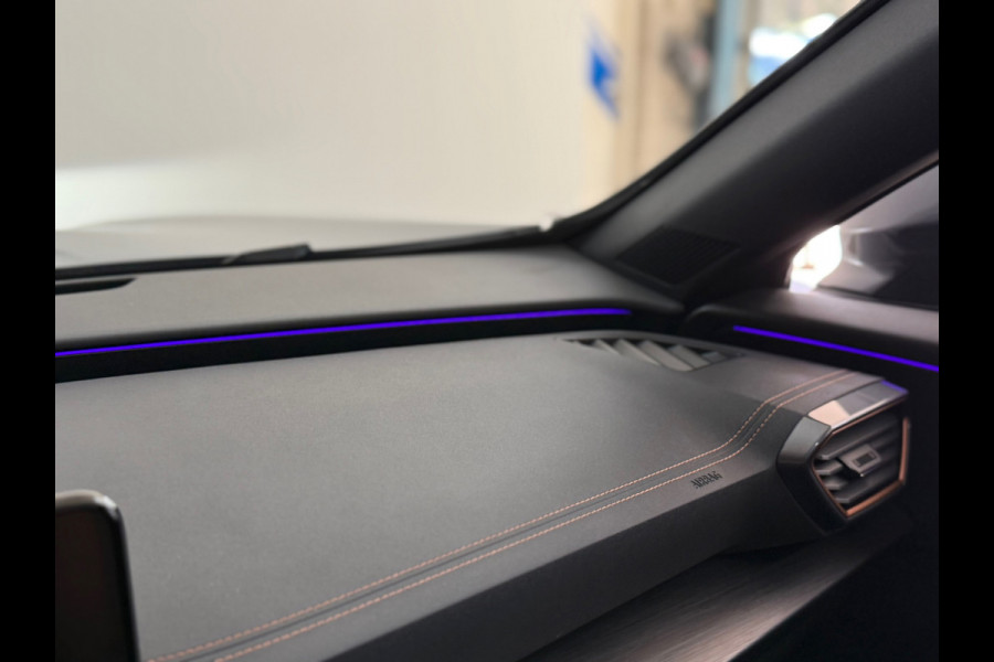 CUPRA Formentor 1.5 TSI Business Exclusive Paint | Pano | Winterpakket | Cruise adapt | 18 Inch 4seas | Matrix Led | Virtual |