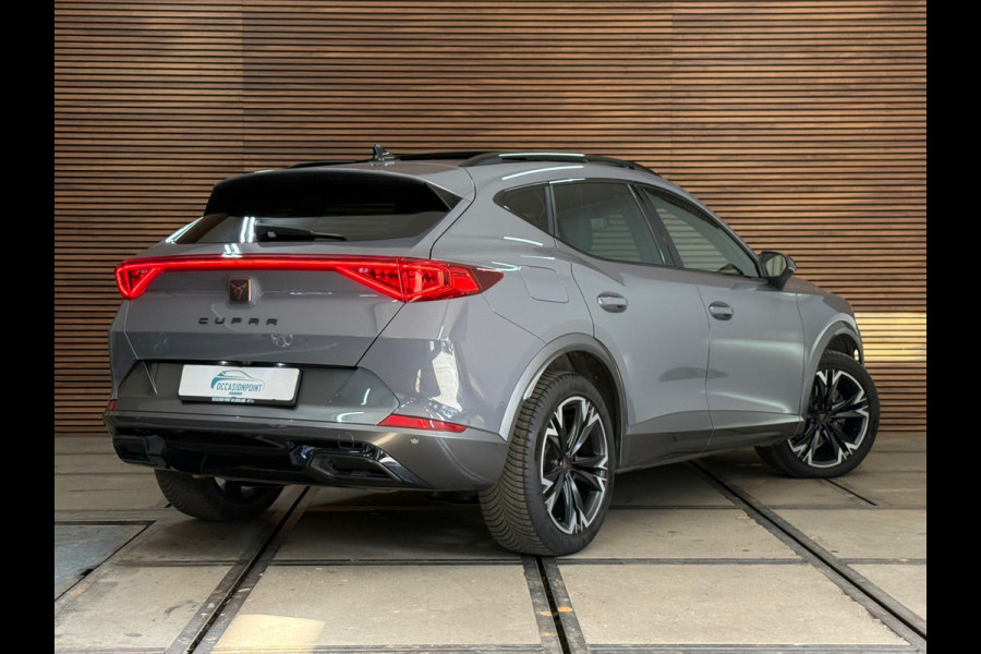 CUPRA Formentor 1.5 TSI Business Exclusive Paint | Pano | Winterpakket | Cruise adapt | 18 Inch 4seas | Matrix Led | Virtual |