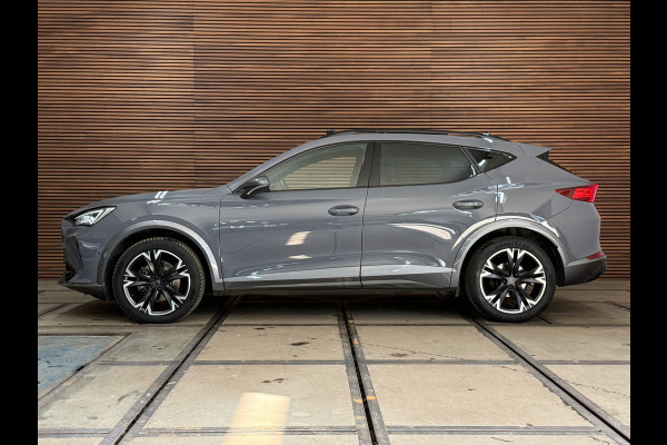 CUPRA Formentor 1.5 TSI Business Exclusive Paint | Pano | Winterpakket | Cruise adapt | 18 Inch 4seas | Matrix Led | Virtual |