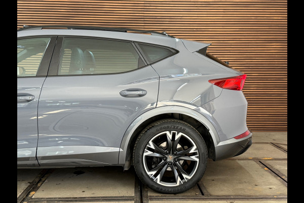 CUPRA Formentor 1.5 TSI Business Exclusive Paint | Pano | Winterpakket | Cruise adapt | 18 Inch 4seas | Matrix Led | Virtual |
