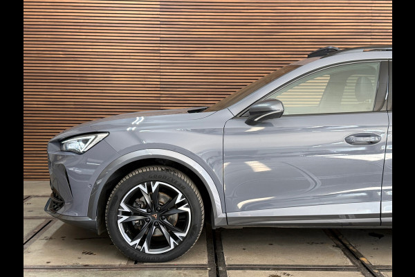 CUPRA Formentor 1.5 TSI Business Exclusive Paint | Pano | Winterpakket | Cruise adapt | 18 Inch 4seas | Matrix Led | Virtual |