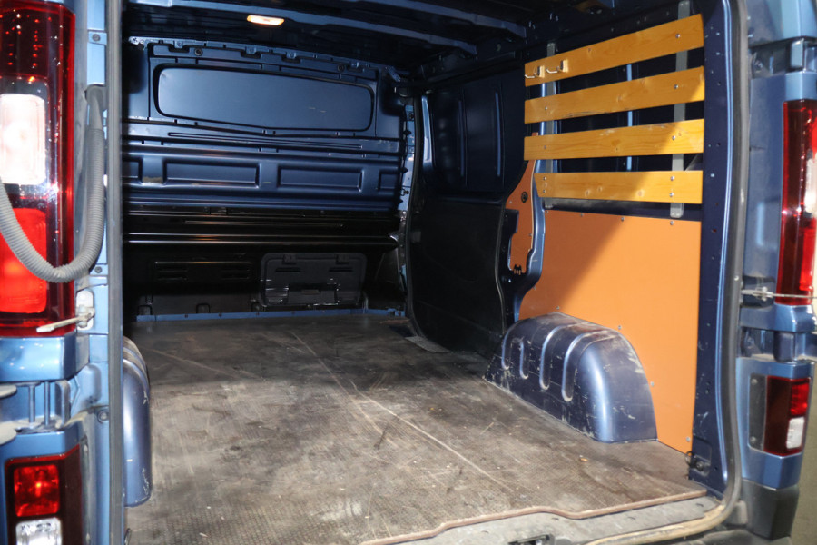 Renault Trafic 2.0 dCi 145pk L1 H1 Automaat