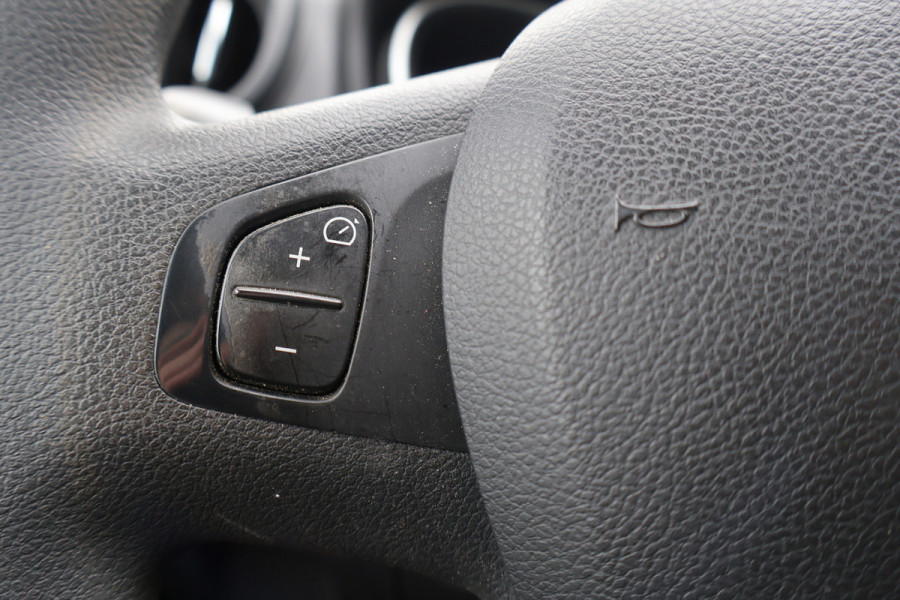 Renault Trafic 2.0 dCi 145pk L1 H1 Automaat