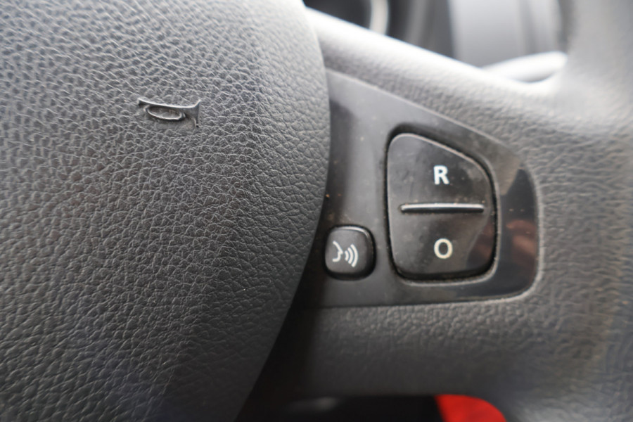 Renault Trafic 2.0 dCi 145pk L1 H1 Automaat