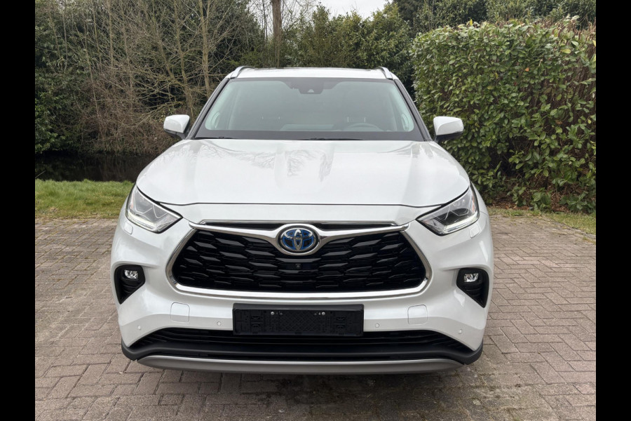 Toyota highlander 2.5 AWD Hybrid Premium | 7p |  Panoramadak | 360 graden camera | Platinum Pearl White | Adaptieve cruisecontrol | JBL audio | Head up Display | Stoelverwarming | Achterbank verwarmd