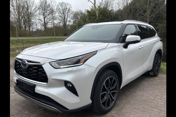 Toyota highlander 2.5 AWD Hybrid Premium | 7p |  Panoramadak | 360 graden camera | Platinum Pearl White | Adaptieve cruisecontrol | JBL audio | Head up Display | Stoelverwarming | Achterbank verwarmd