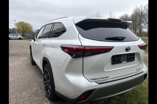 Toyota highlander 2.5 AWD Hybrid Premium | 7p |  Panoramadak | 360 graden camera | Platinum Pearl White | Adaptieve cruisecontrol | JBL audio | Head up Display | Stoelverwarming | Achterbank verwarmd